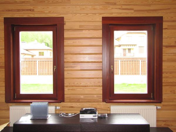 House made of wood, wooden windows, wooden frames 8