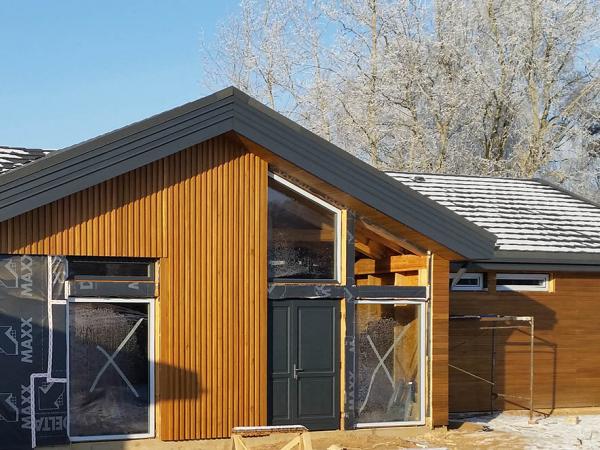 Остекление дома в Раубичах  1