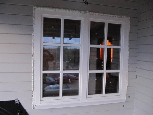house-of-shaped-timber-with-windows-crate-one-window